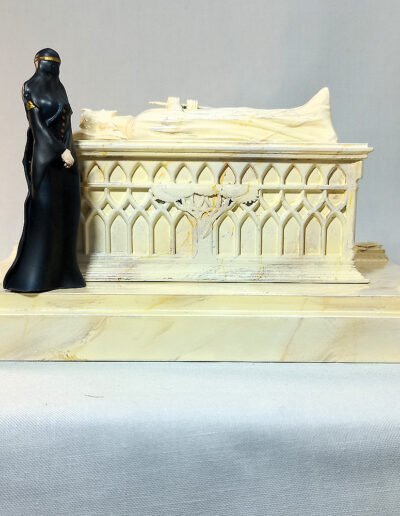 Tomb of Aragorn 003 Beige Marble @ Dressart3d.com Portfolio