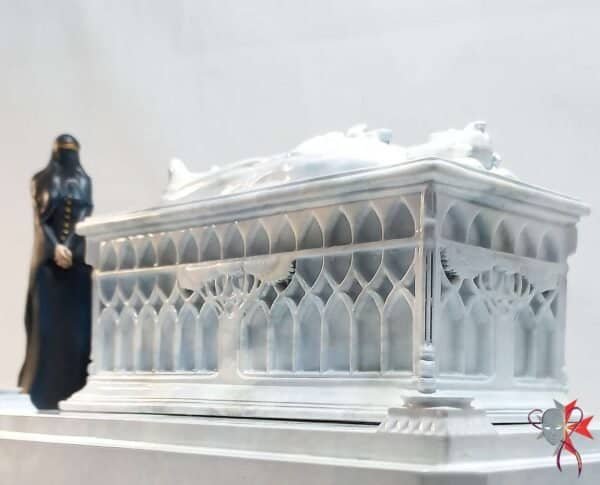 Tomb of Aragorn 001 Marble White @ Dressart3d.com Portfolio