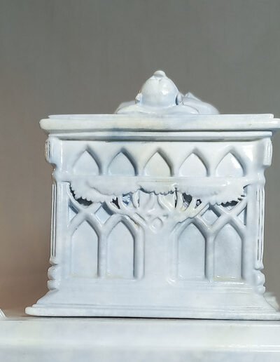 Tomb of Aragorn 001 Marble White @ Dressart3d.com Portfolio