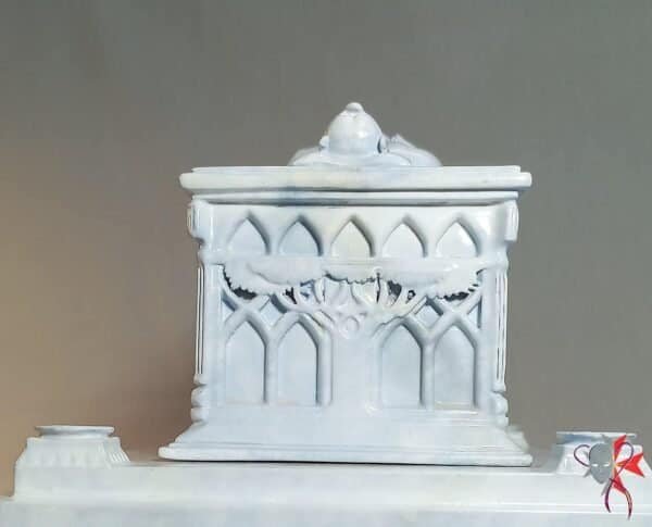 Tomb of Aragorn 001 Marble White @ Dressart3d.com Portfolio
