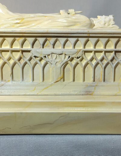 Tomb of Aragorn 003 Beige Marble @ Dressart3d.com Portfolio