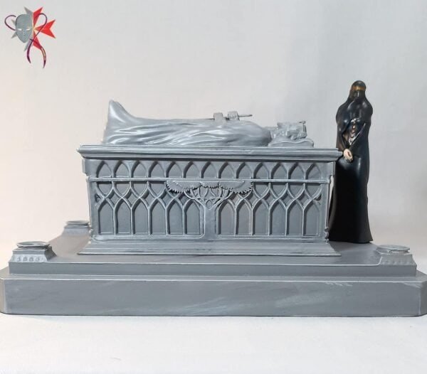 Tomb of Aragorn 002 Grey White @ Dressart3d.com Portfolio