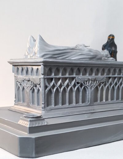 Tomb of Aragorn 002 Grey White @ Dressart3d.com Portfolio