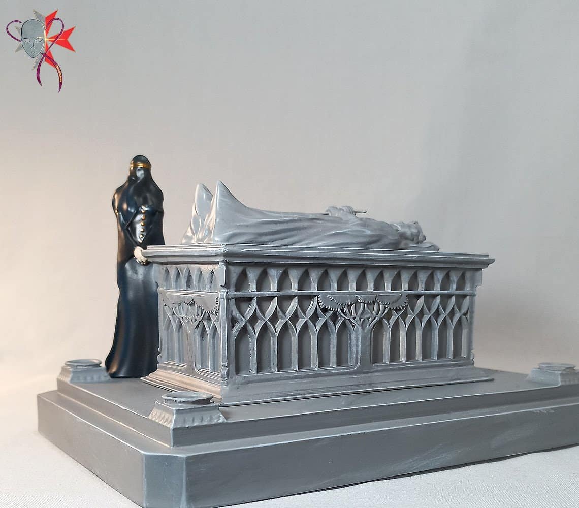 Tomb of Aragorn 002 Grey White @ Dressart3d.com Portfolio