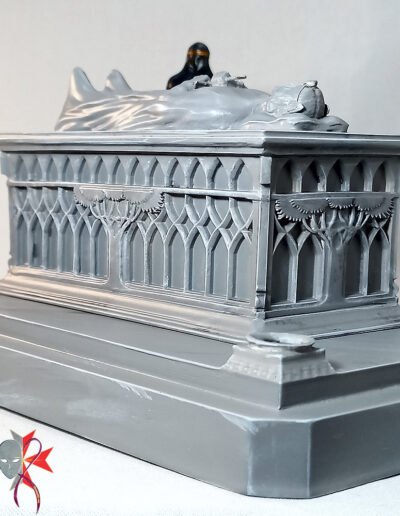 Tomb of Aragorn 002 Grey White @ Dressart3d.com Portfolio