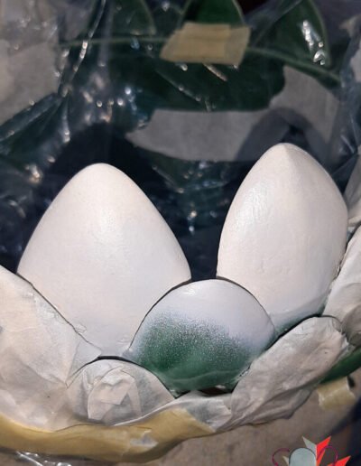 Restoration-Commission-Ceramic-Green-Vase-Priming -@-dressart3d.com